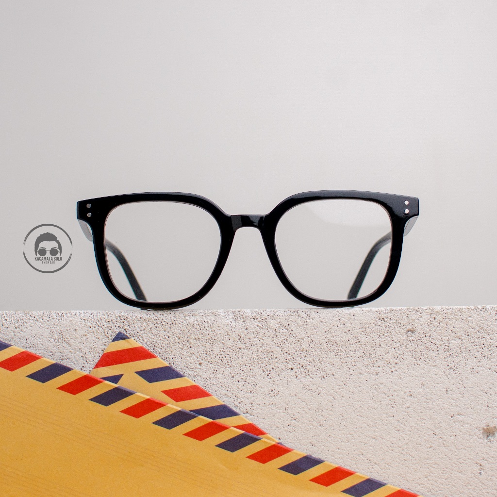 Kacamata Solo - Frame Kacamata Kotak Lebar - CATRA 03
