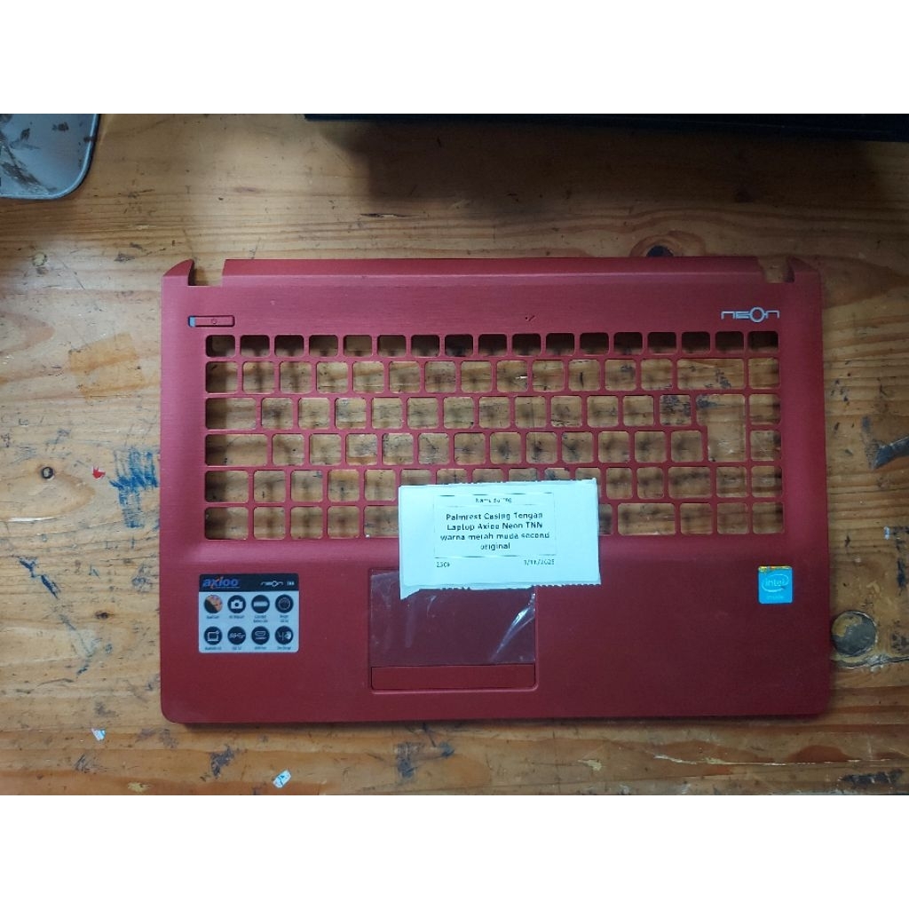 Palmrest Casing Tengah Laptop AXIOO neon TNN Warna merah Muda second original