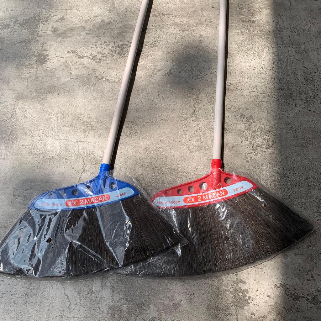 2 Macan Sapu Ijuk Family Besar - Sapu 2 Macan Asli