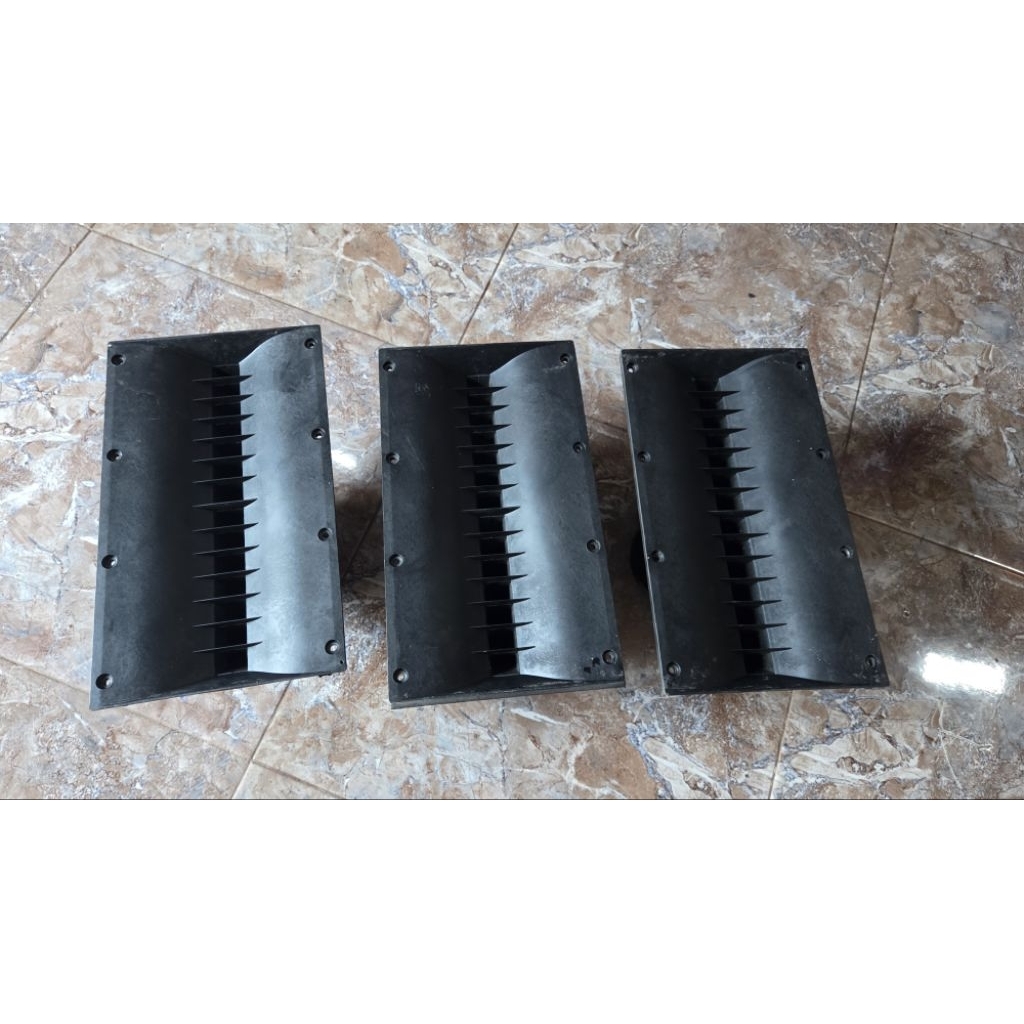 Horn EV Line array 12 inch Single