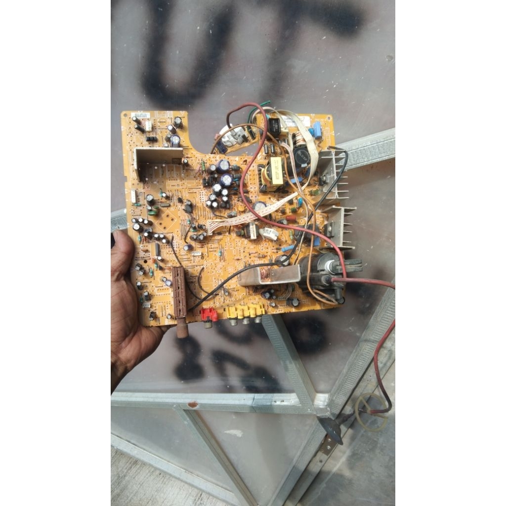 MESIN TV 21IN POLYTRON USLIM MESIN TV POLYTRON U SLIM USLIM 21IN