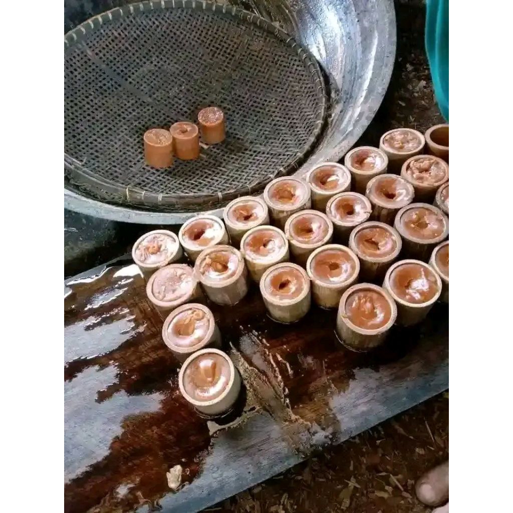 

gula merah asli tanpa bahan pengawet dan pewarna makanan