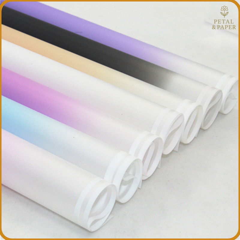 

20 LEMBAR Kertas Buket Cellophane Gradient Flower Wrapping Paper Florist Gradien Color List Cellophane KB6044 copy