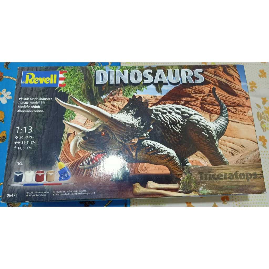 Revell Dinosaurs Triceratops 06471