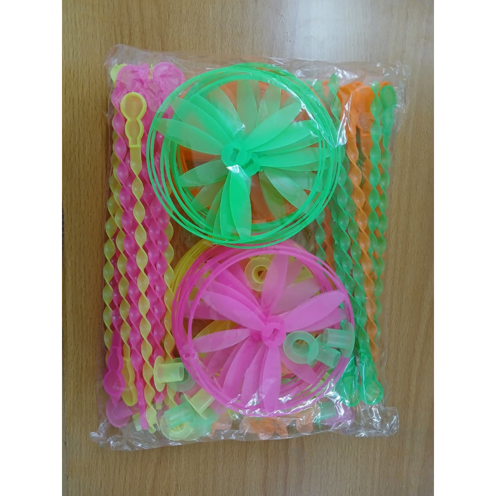 [PT] ISI 50 PCS MAINAN ANAK BALING BALING PLASTIK UFO/KITIRAN TERBANG MIX WARNA *SPI ROTARY FAN 11CM