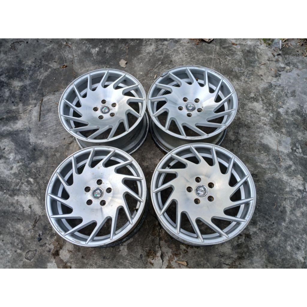 Velg Mobil Seken Racing Vossen Ring 18x8/9 H5x114