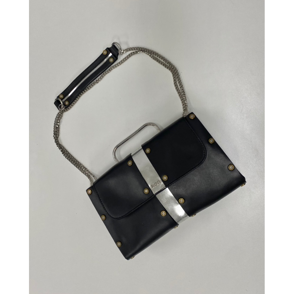 DIESEL LEATHER SLING BAG ORIGINALS