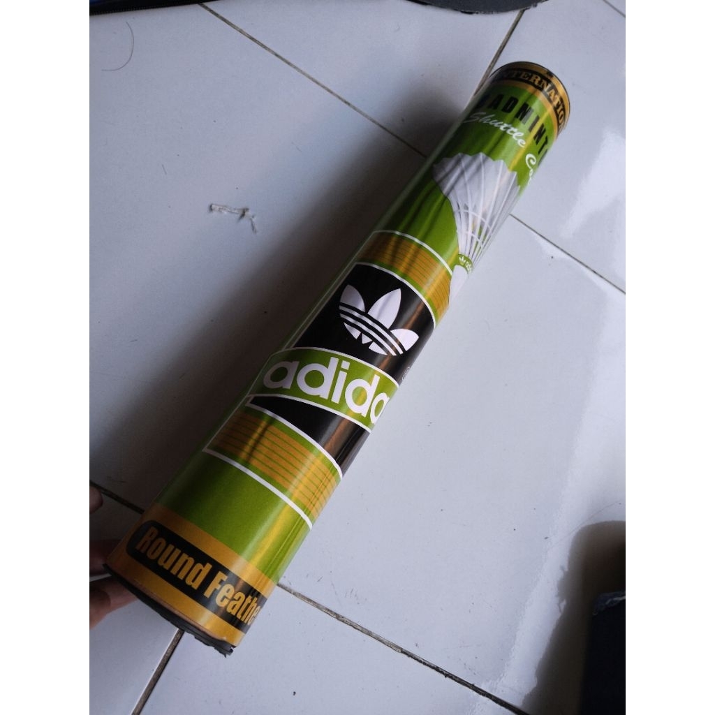 shuttle cock bulutangkis/ shuttle cock badminton