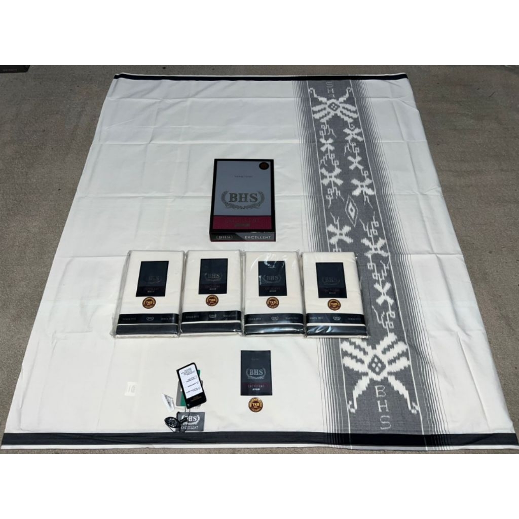 Sarung BHS Excellent TKB Putih Polos