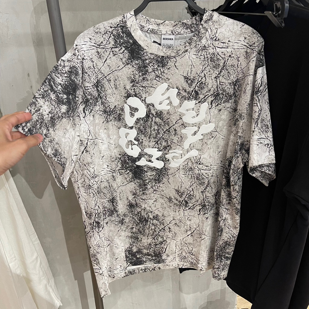 Tshirt Bershka Man