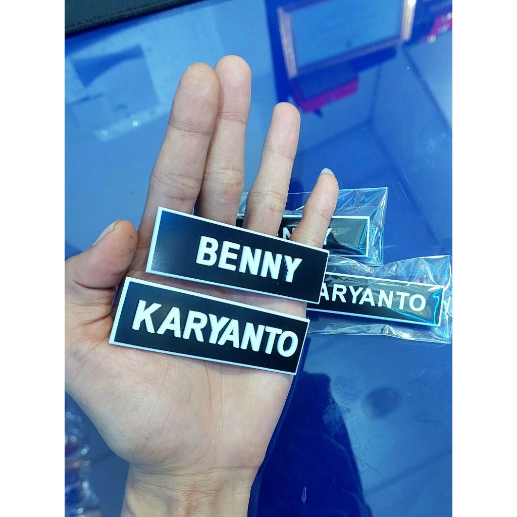 

NAMA DADA HURUF TIMBUL - NAMETAG HURUF TIMBUL