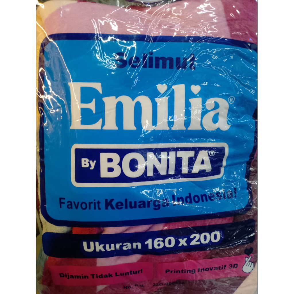 selimut BONITA paulina