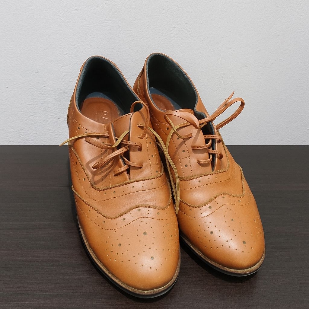 Serlium Leather-Sepatu Kulit Bekas/ Harita Oxford