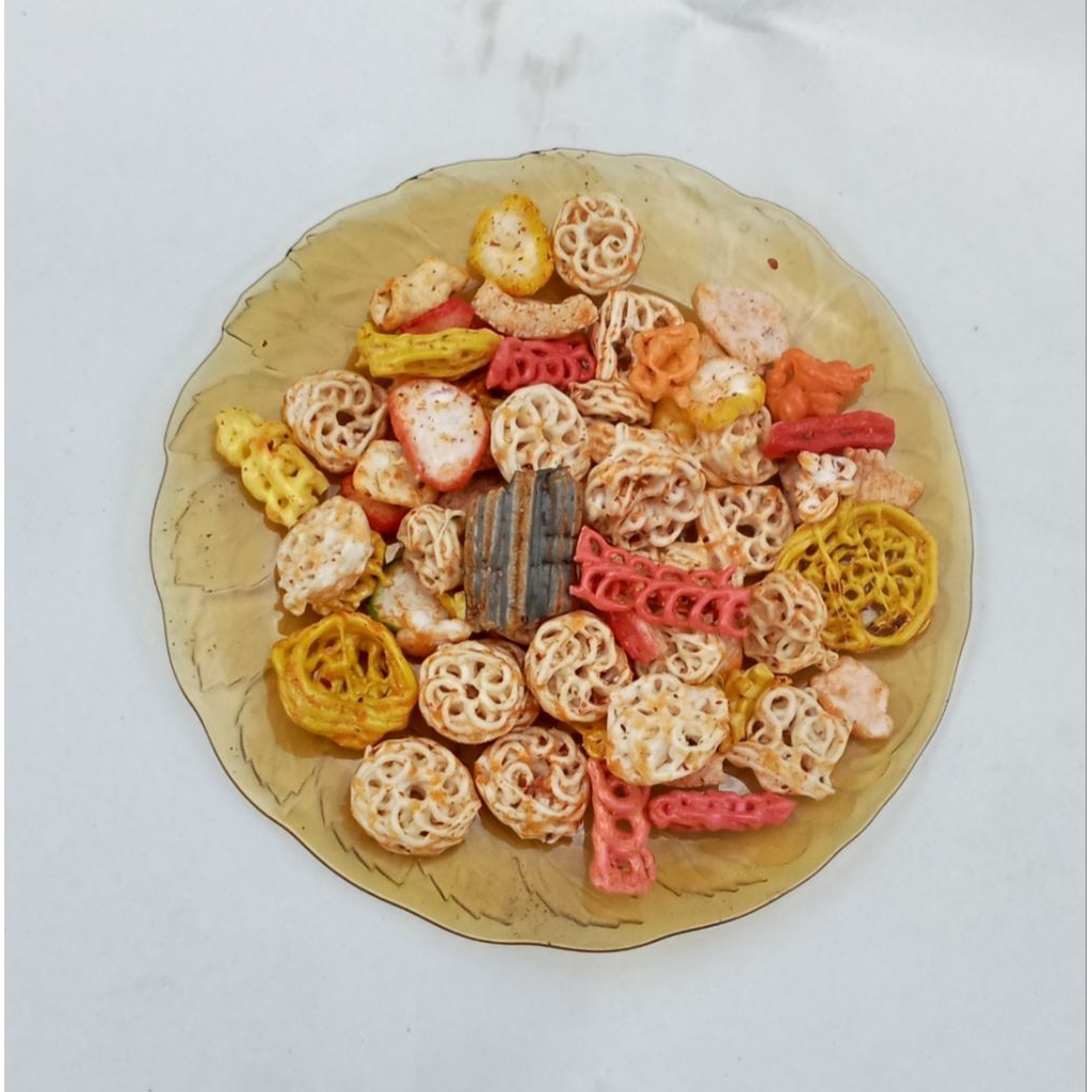 

Kerupuk Seblak Campur Berat 100 Gram / Kerupuk Virall Pedas / Kerupuk Pedas Gurih