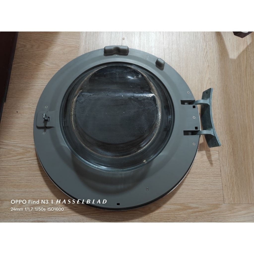 Pintu Mesin Cuci LG Front Loading 7kg Inverter