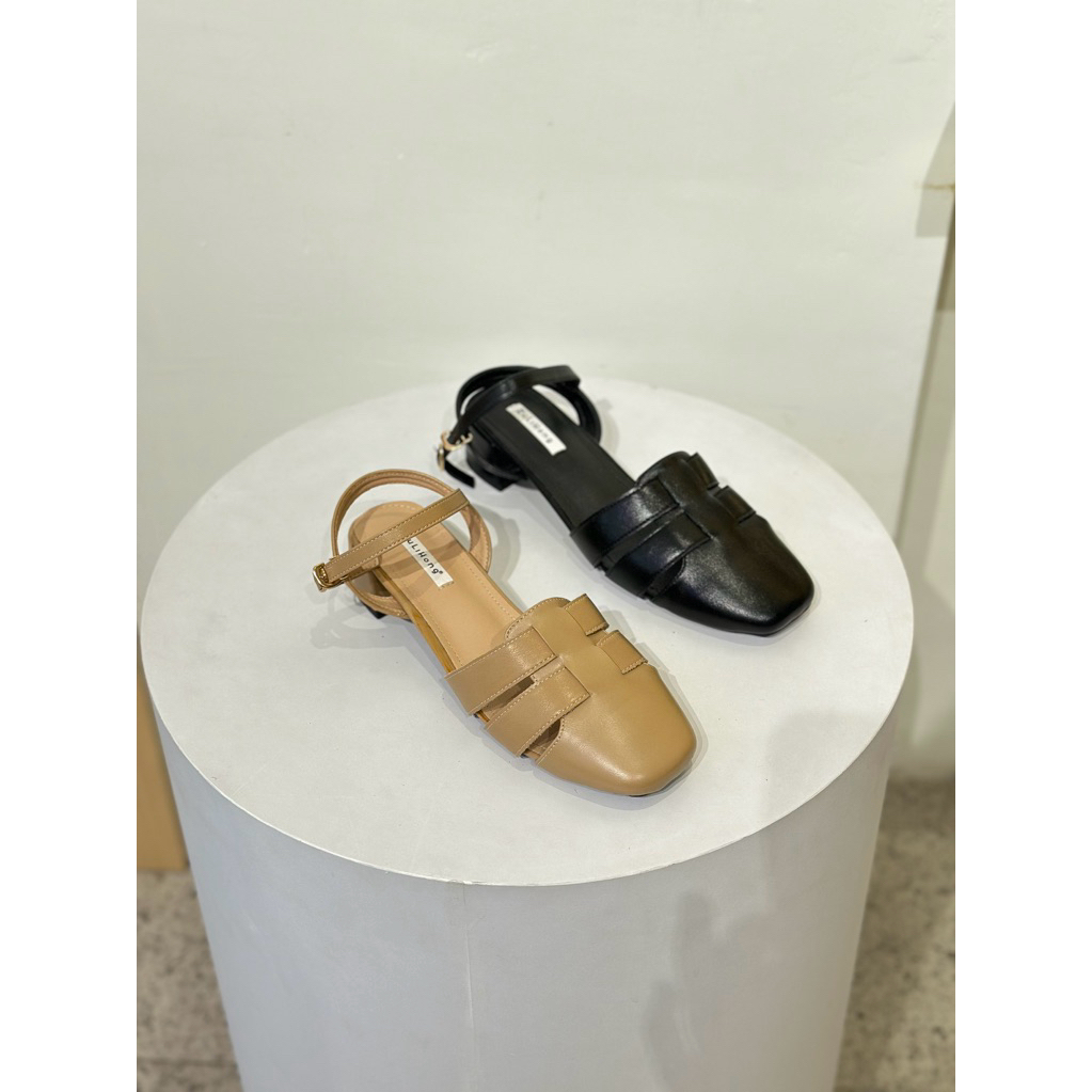 HEELS WANITA (ZH-002)