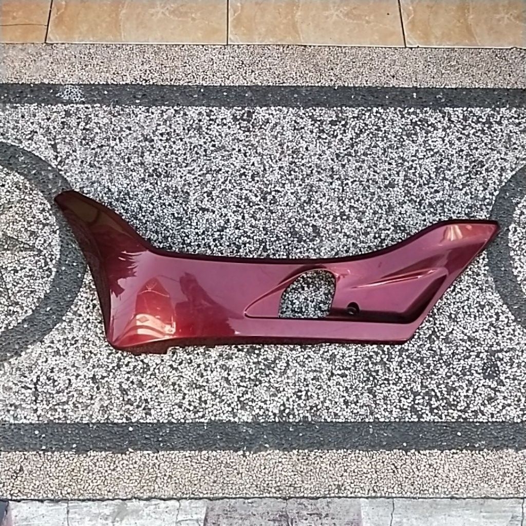 cover under side L pcx 150 led CBU.hitam glosy. original AHM