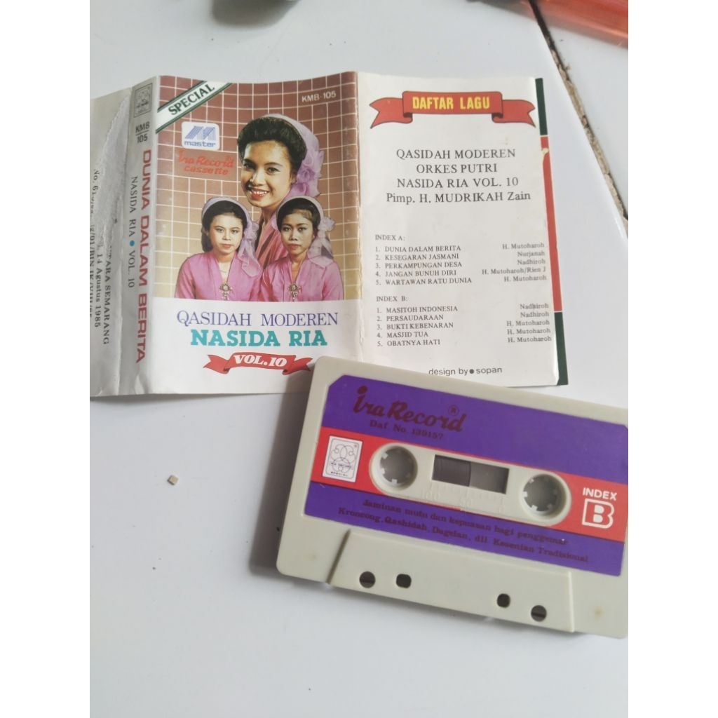 Kaset pita Nasida Ria vol 10 Dunia dalam Berita