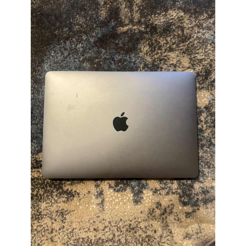 Preloved Macbook Pro 2021 M1