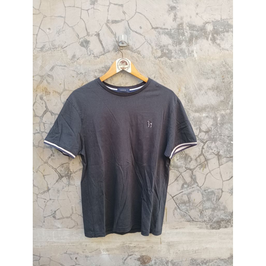 t-shirt kaos hazzys pria preloved