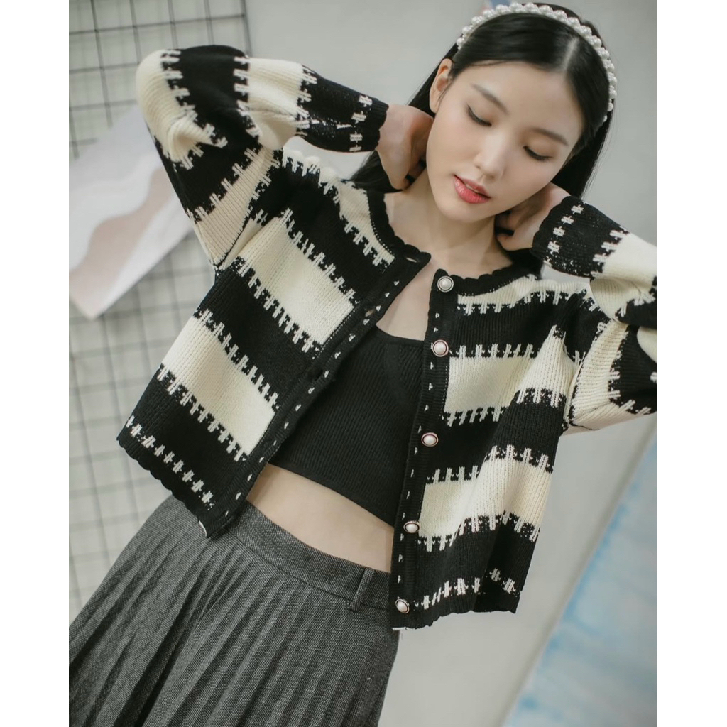 Preloved - Bebeplum knit top Camellia