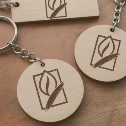 Gantungan kunci kayu custom