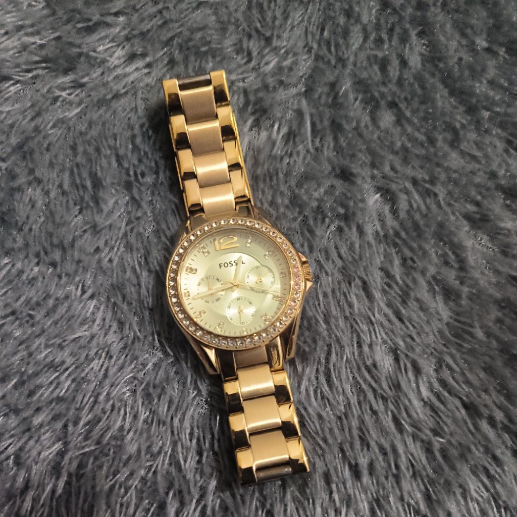 Jam Tangan Wanita Fossil  preloved bekas second mulus