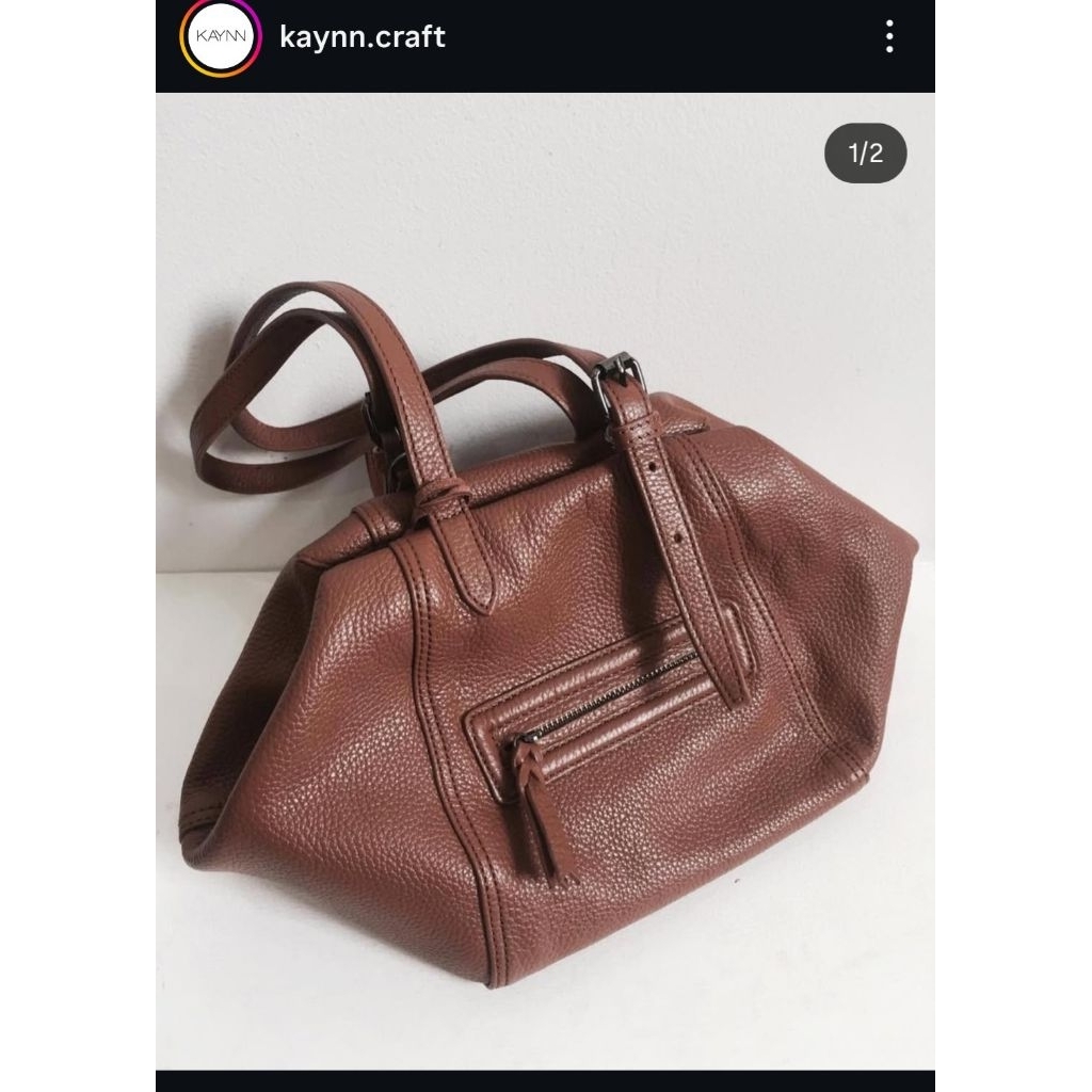 Kaynn "Surry" Sling Bag