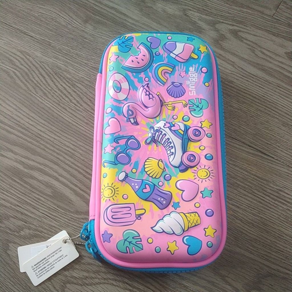 

Tempat pensil Smiggle sml energetic