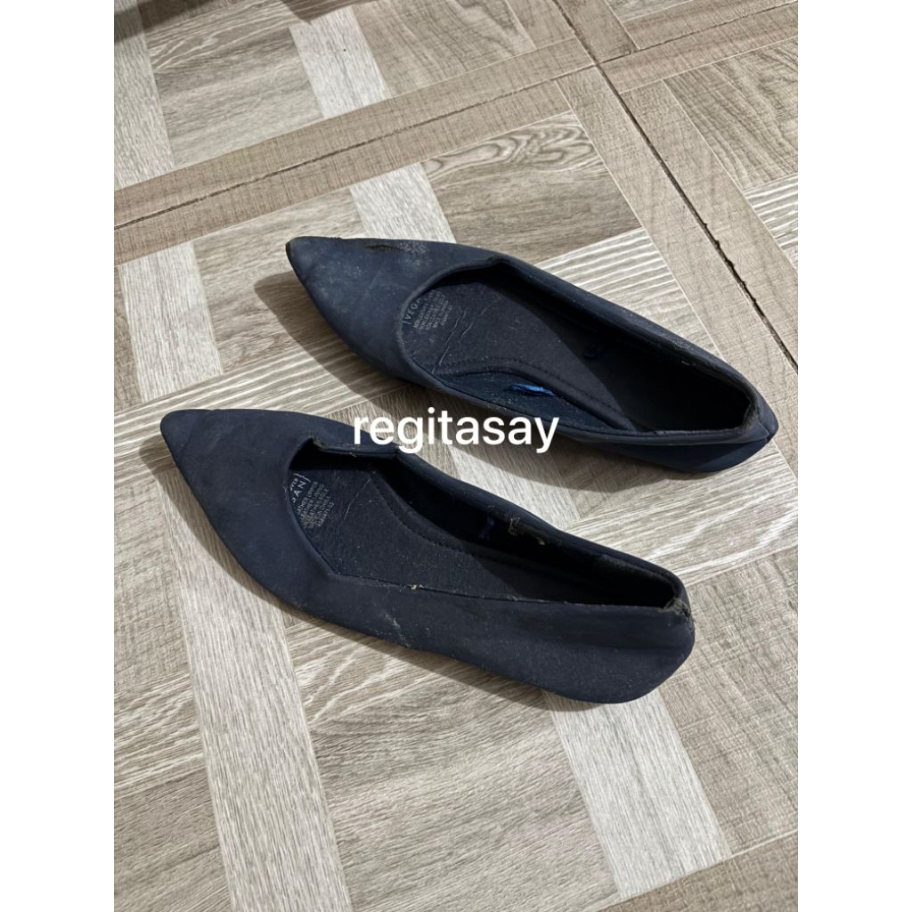 PRELOVED RUBI FLATSHOES