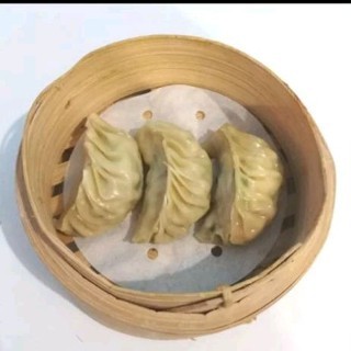 

HOME MADE GYOZA 230 GRAM ISI 10 PCS/PACK