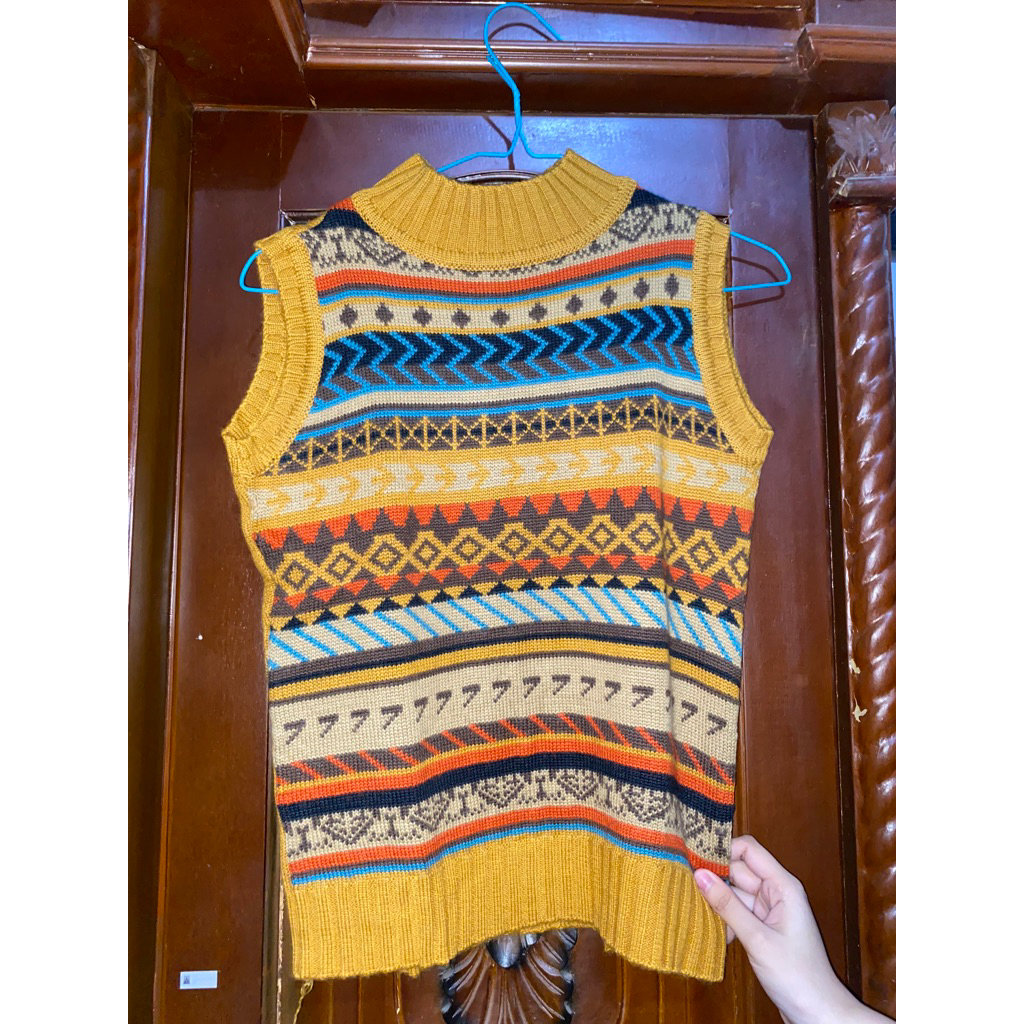 VEST RAJUT KUNING MOTIF | preloved