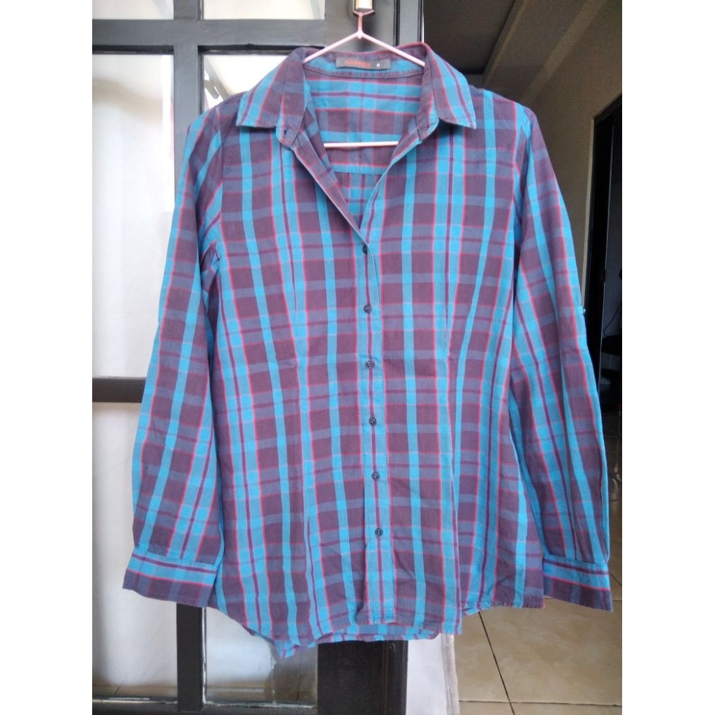 PreLove Kemeja Hammer Size M