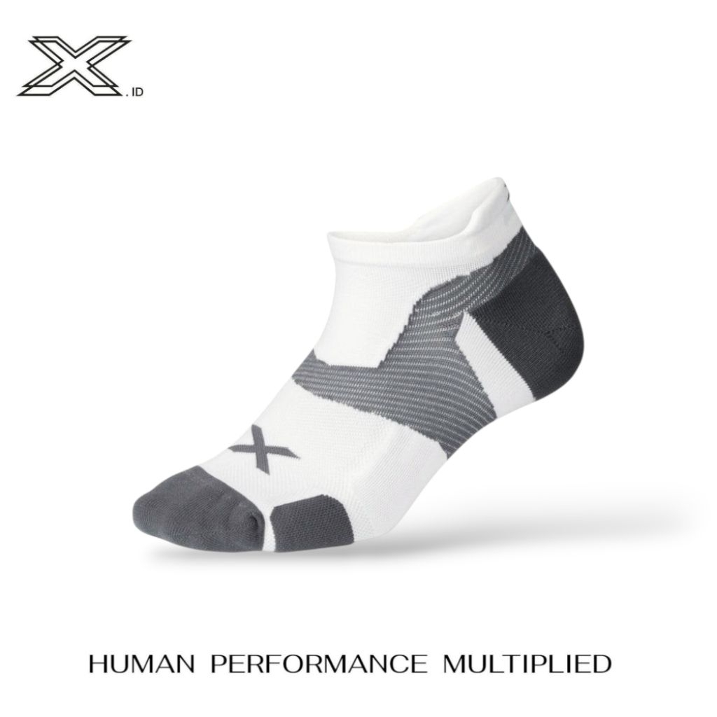 2xu Vectr Cushion No Show Compression Socks White Grey
