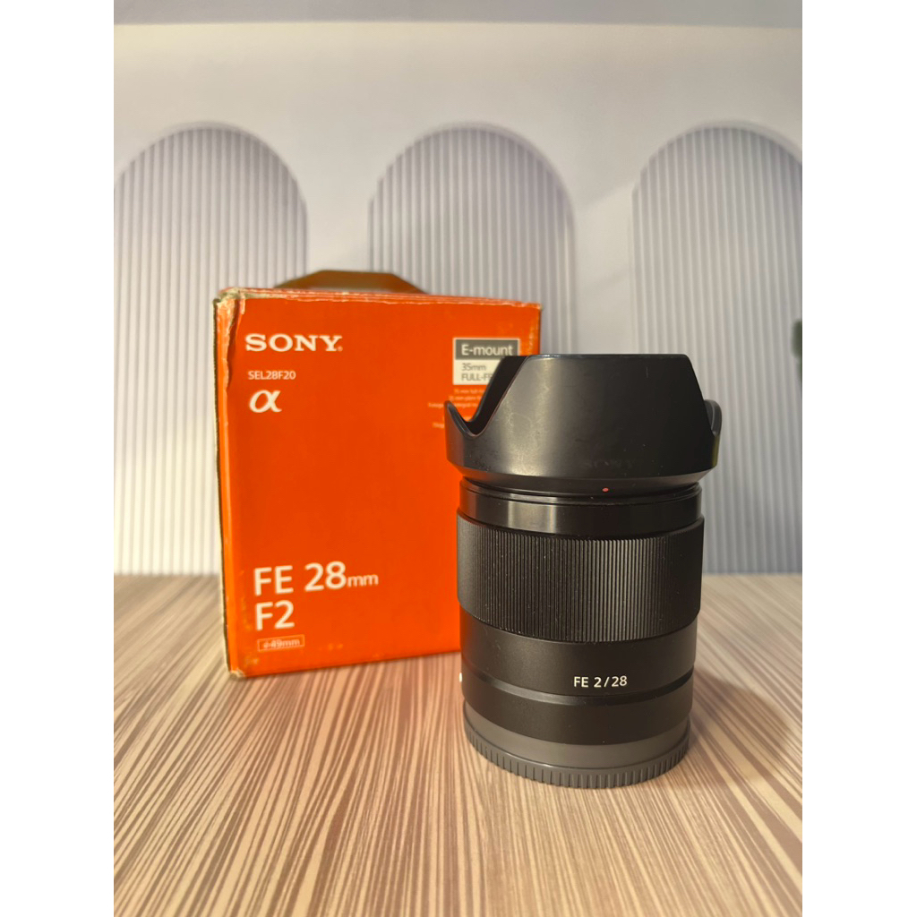 lensa 28mm f2 sony