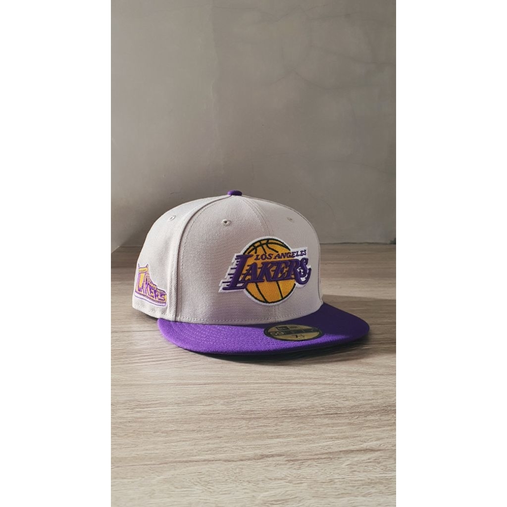 TOPI NEW ERA 59FIFTY x NBA LAKERS