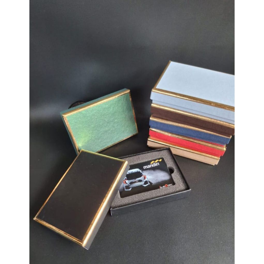 

Box kartu[box premium] box logam mulia premium