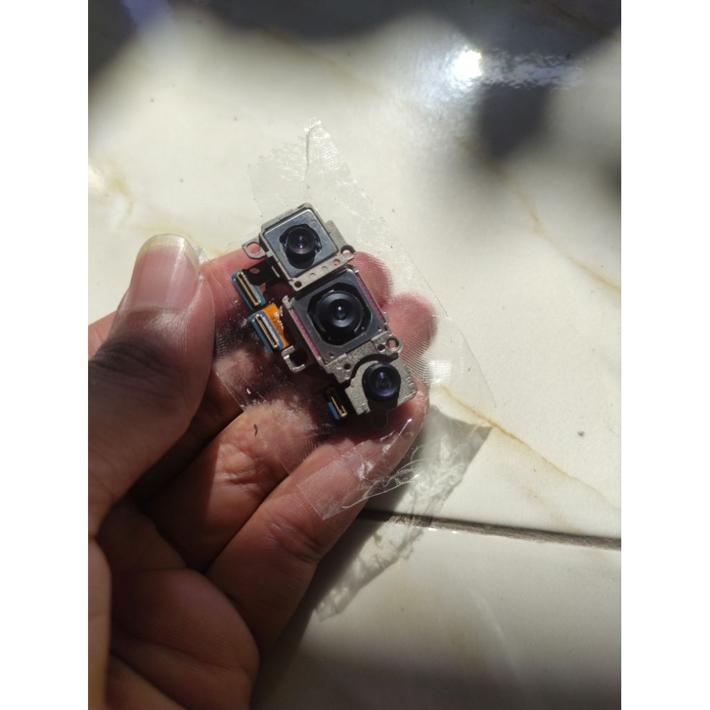 Kamera Belakang Samsung Galaxy S23