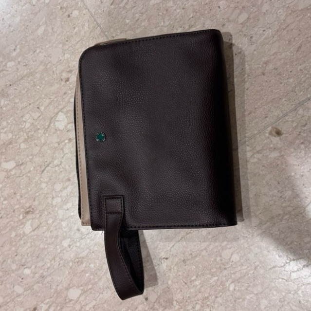 BVLGARI - Toilet Pouch / Toiletry Bag