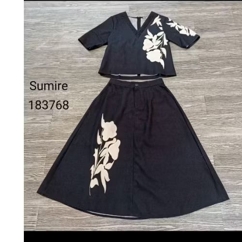 Stelan Sumire 183768 - Hitam L