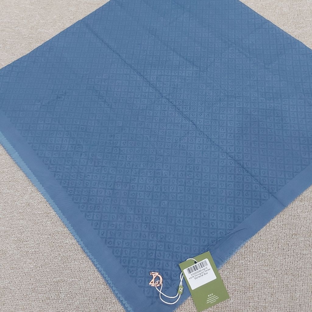 Zytadelia As Is (Monogram seri. Elemental blue).