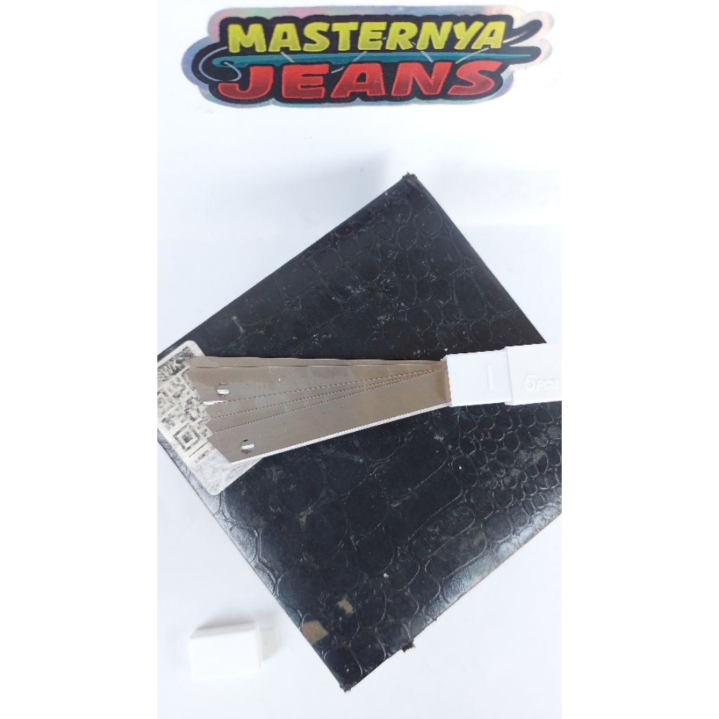 

pisau cutter kenko k-200 isi 5