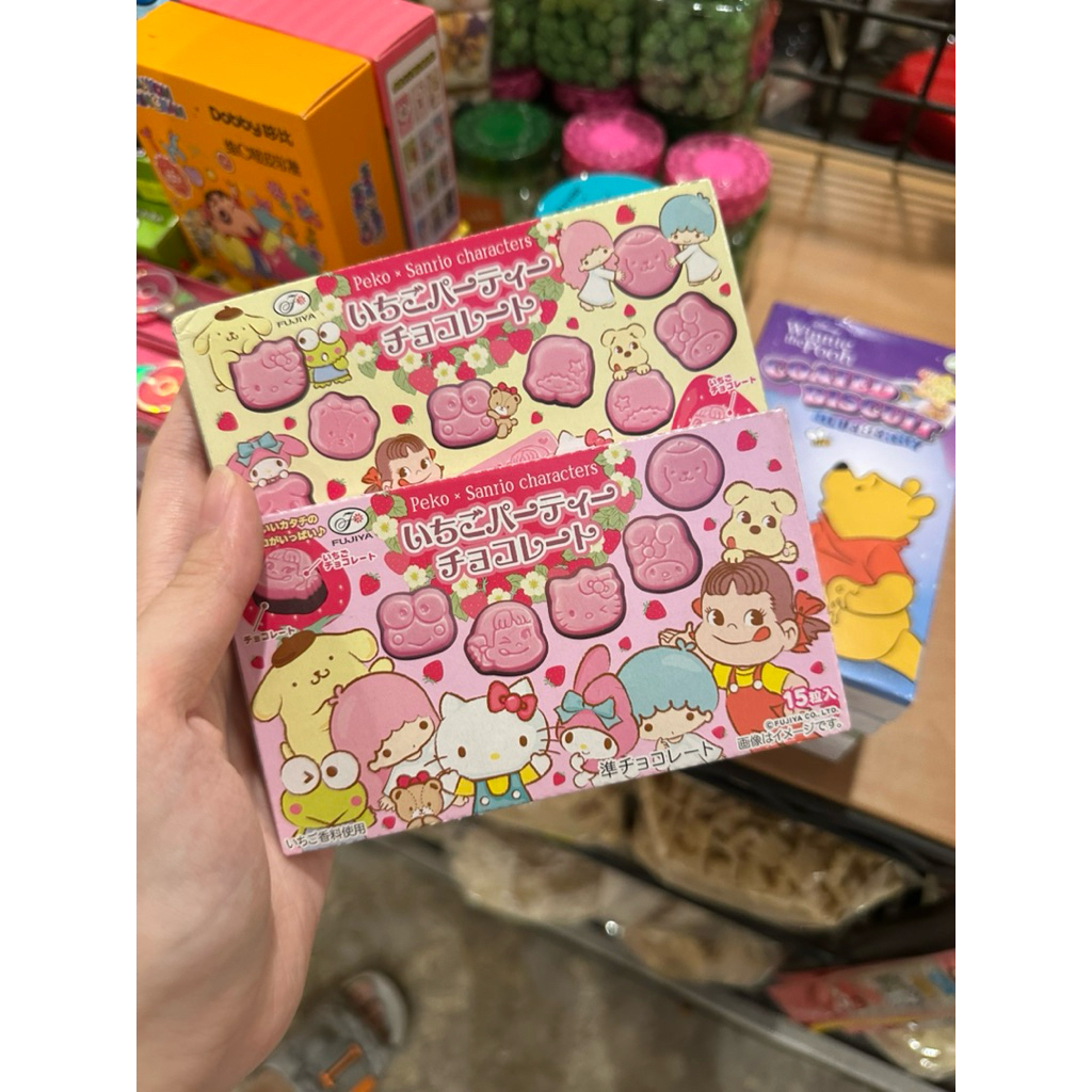 

Fujiya Peko x Sanrio Characters Strawberry Chocolate 40g