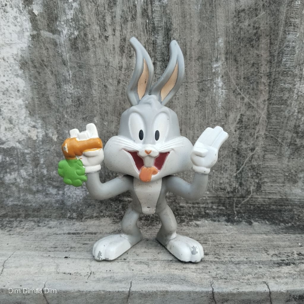 Figure looney Tunes bugs bunny McDonald's