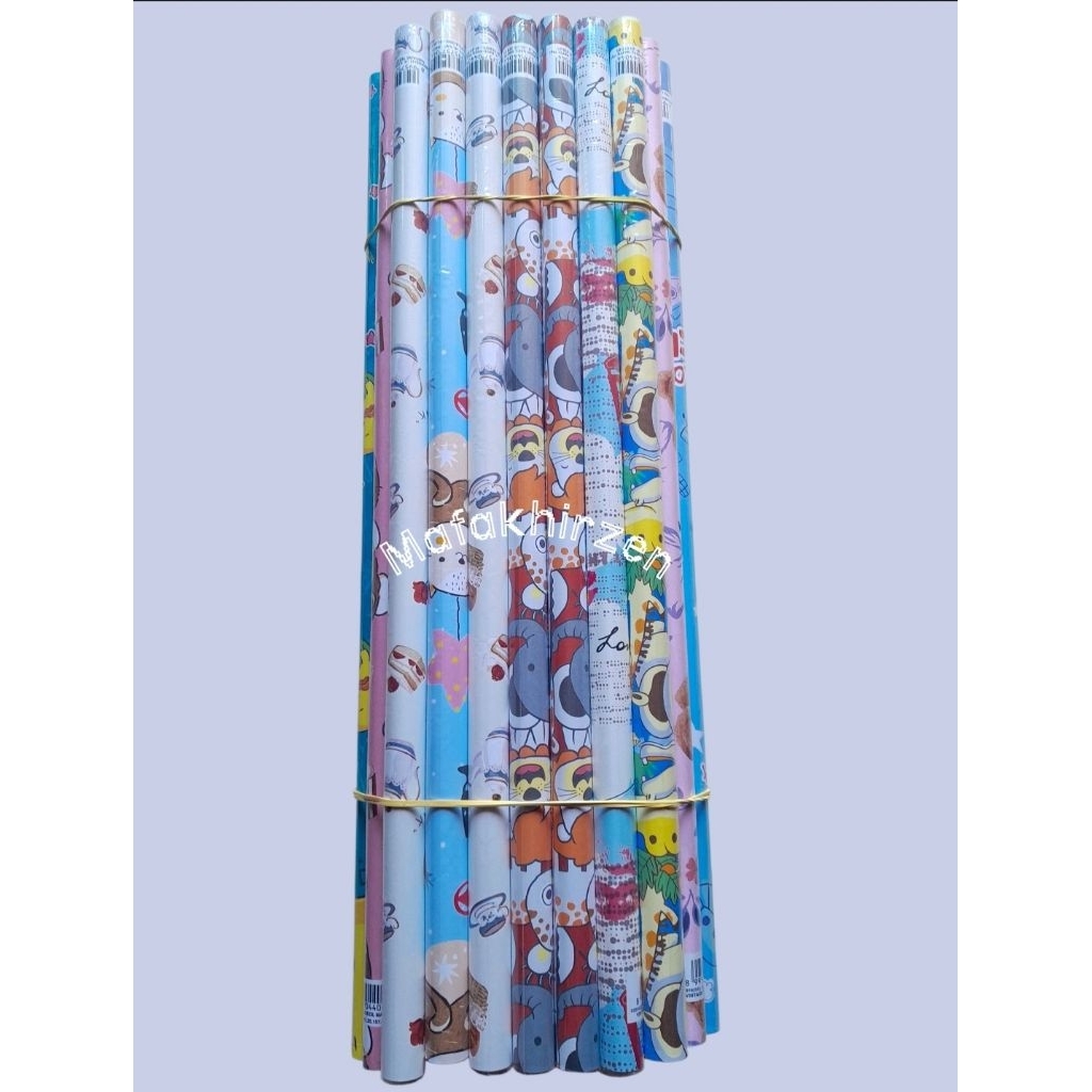 

kertas kado gulung merk kiky 50 lembar motif campur