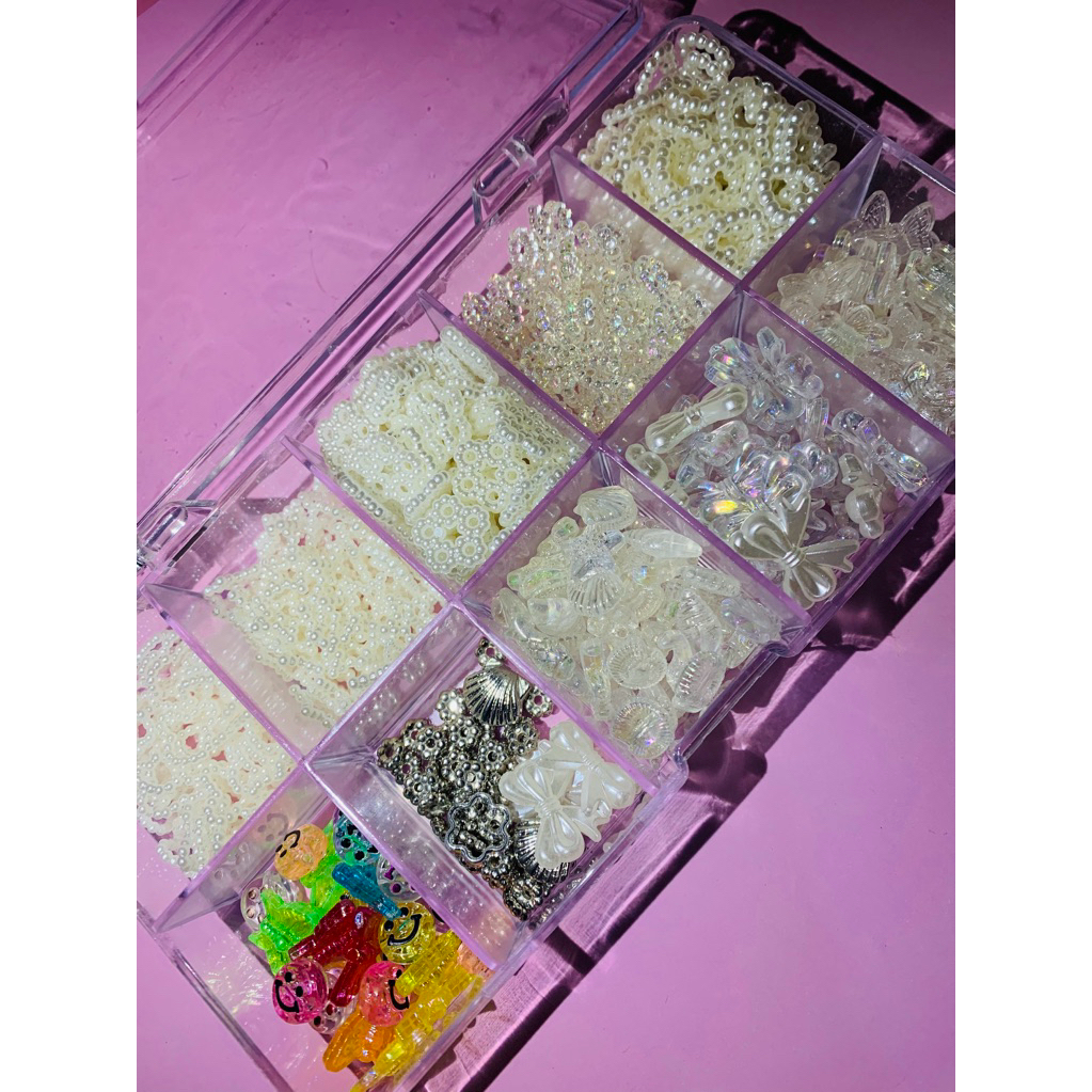 Manik Manik mutiara plong tempel / isi 5pcs