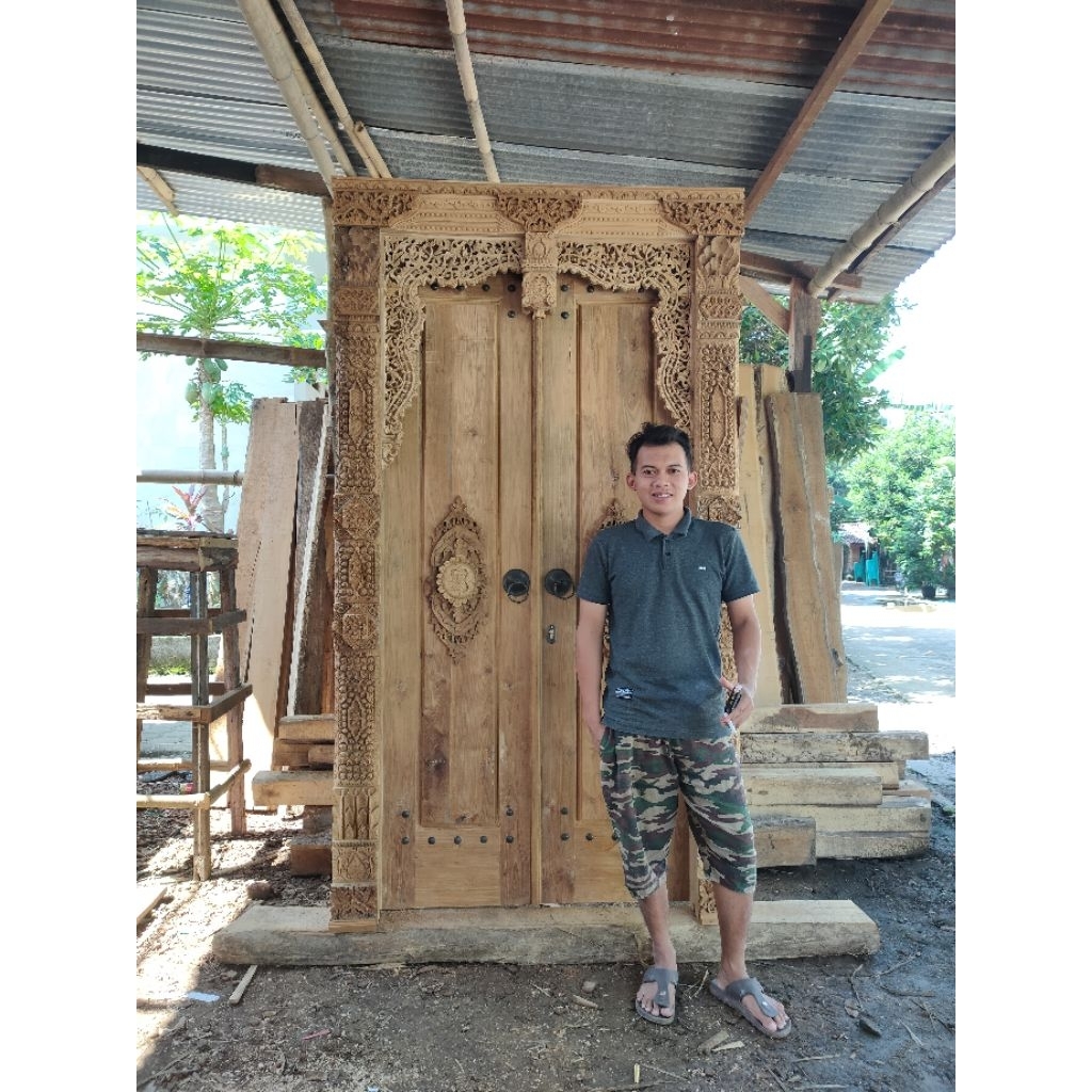 gebyok  pintu ukir jati TPK perhutani