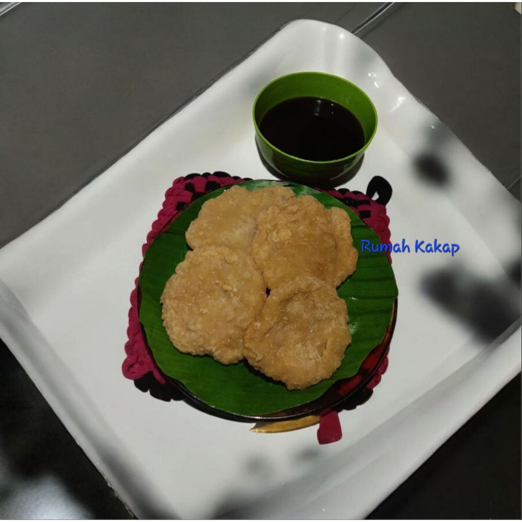 

Pempek Kakap ( Kulit ) terasa ikannya isi 10pcs ( HALAL )