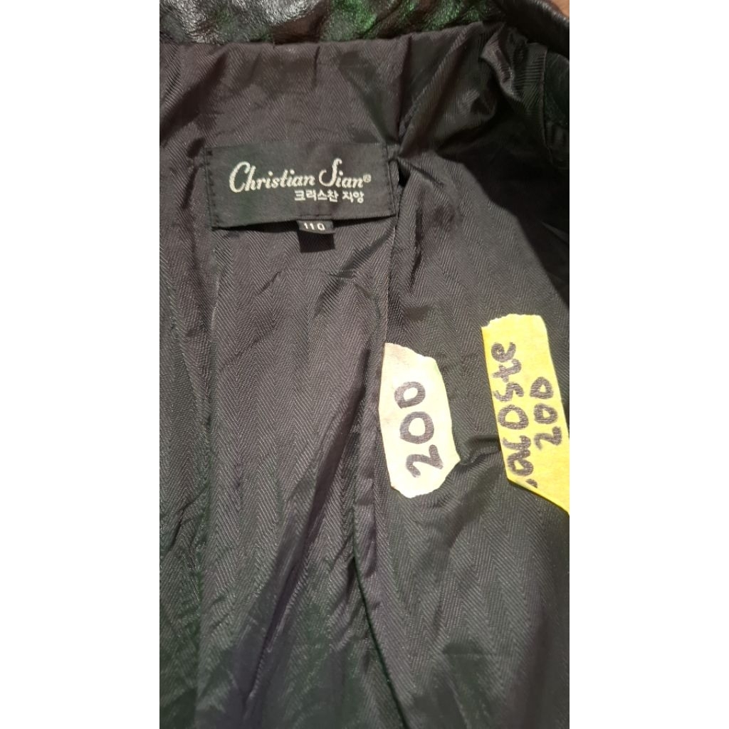 jaket kulit istimewa kakLacoste