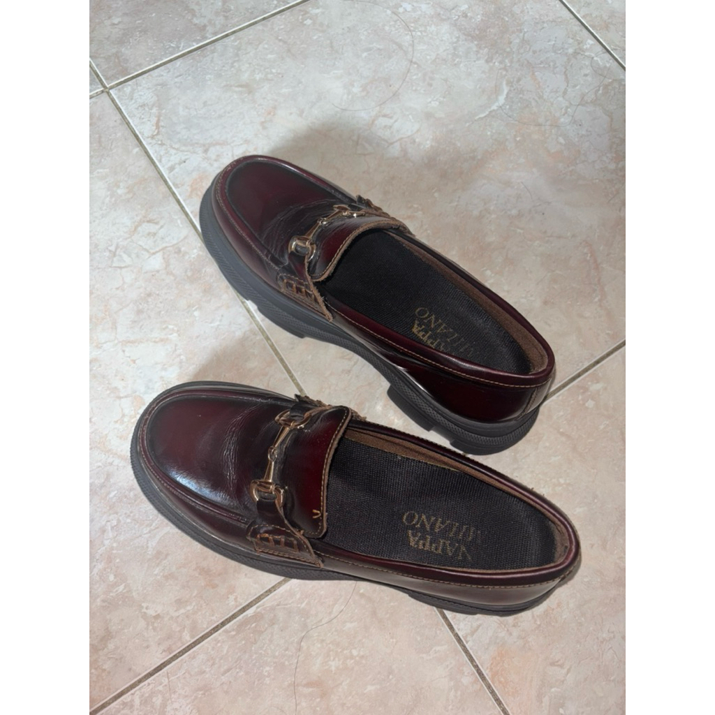 preloved loafers nappa milano size 39